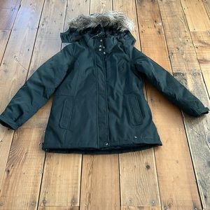 Women’s vintage Eddie Bauer down parka. Size Medium